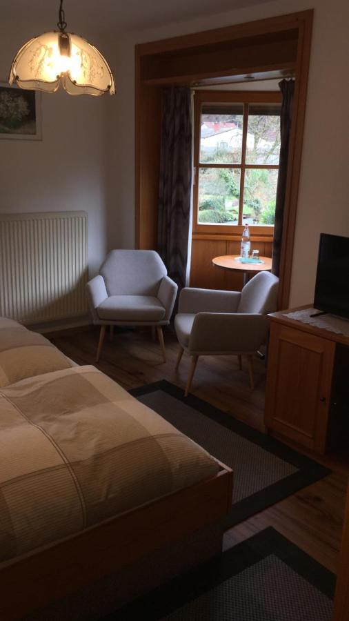 Pension - Gaestehaus Zum Pfaelzerwald Hinterweidenthal Εξωτερικό φωτογραφία